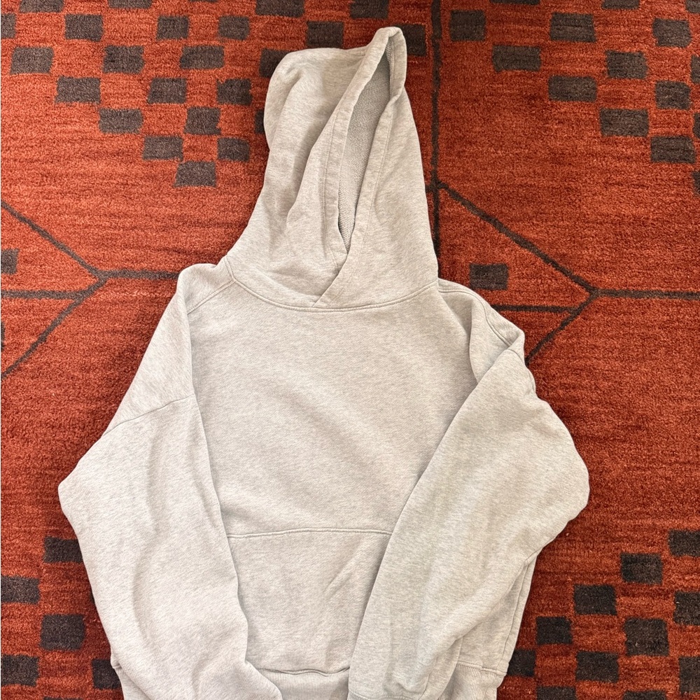 Universal Thread Light Gray Knit Sweater